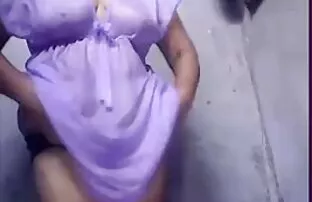 XXX 4bbcつかんだ彼女のお尻聖なる底 女性 用 av サンプル