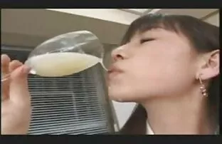 XXX ジアポロマ、父と友人dp エロ 動画 女性 安心