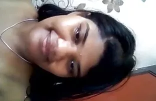 XXX セクシーな十代のからかいと剥離 女性 動画 av