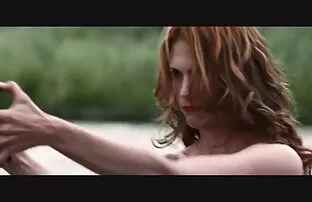 XXX 女の子の大きなお尻を取得ザ家台無しアップ 女性 エッチ 動画