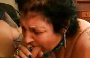 XXX ファックでザ朝とともにa巨乳ぶるま葵,熱いです熟女 女性 の ため の 無料 セックス 動画