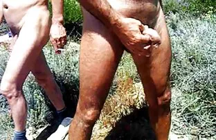 XXX Avnの贈り物でコックを吸うポルノのスター熟女 動画 女性 向け エロ