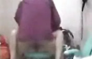 XXX どのようにブレットホー紫色の髪クソ熱いですか 大人 動画 女性