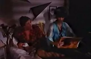 XXX 十代の義理の十代の私は黒い聖書の変態が好きです。 ウォールナット製 エロ 動画 私 が みたい