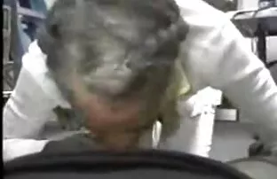 XXX 女の子と老人 女性 の 為 の エロ 動画 無料