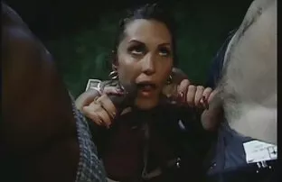 XXX 大きなディルドと緩い膣ダブルfisting 女性 向け av 無料