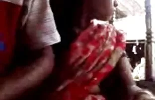 XXX ファンタジー-シーン4-再制作装置 女性 アダルト おっぱい