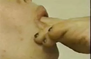 XXX 最初のベラドンナのシーン av 動画 イケメン