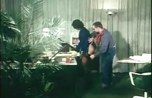 XXX 口の中で吹く 女性 向け 無料 クンニ