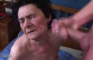 XXX 私たちのプールで予想外のゲスト エロメン 動画