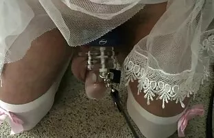 XXX 甘いエデンFucks枕にオーガズム 無料 エロ 動画 レズビアン