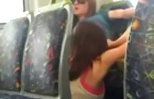 XXX ポルノビデオを見る 女の子 の ため の エロ 動画 無料