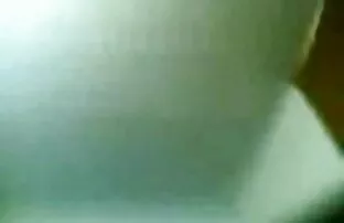 XXX 若い女の子は、年上の男と愛を作るキャッチ、彼女は彼のコックを吸うとツバメ 女子 用 エロ 動画