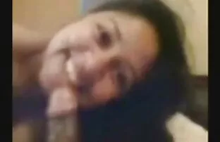 XXX 砂 無料 アダルト 女性 動画